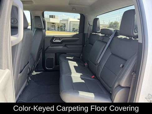 Used 2026 GMC Sierra 1500 SLT RWD image 33