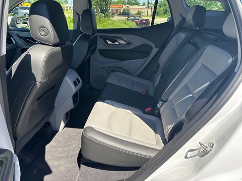 Used 2023 GMC Terrain SLT w/ Tech Package AWD/4WD image 28