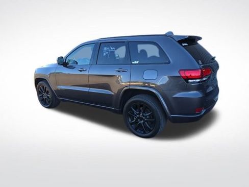 Used 2020 Ford Explorer XLT w/ Class III Trailer Tow Package image 14