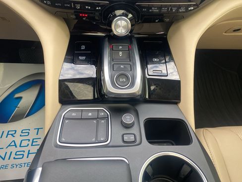 Certified 2024 Acura MDX w/Technology Package image 28