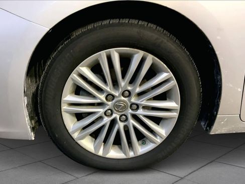 Used 2013 Lexus ES 350 4dr Sdn image 10