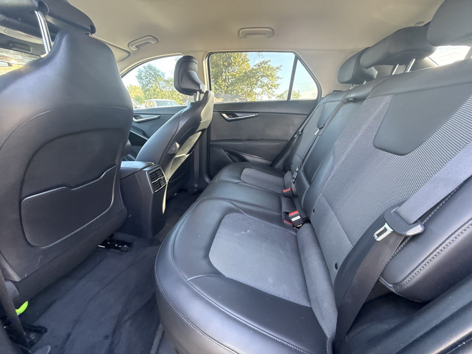 Used 2023 Kia Niro Wind w/ Wind Preserve Package FWD image 25
