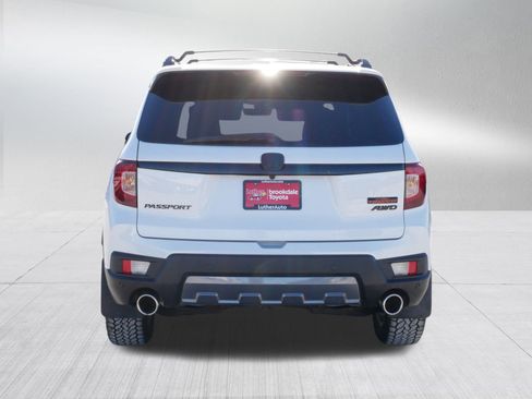 Used 2025 Honda Passport TrailSport image 6