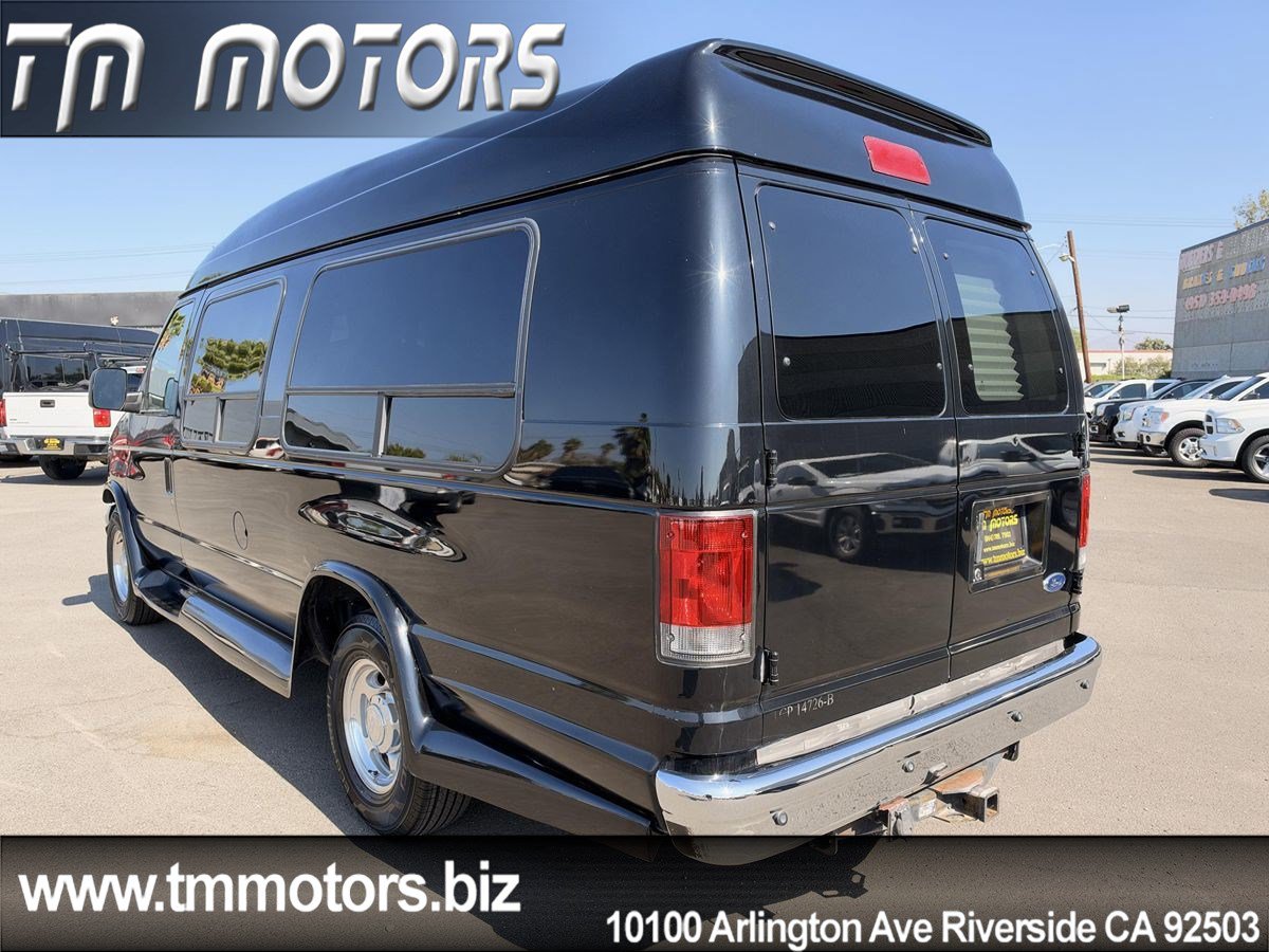Used 2007 Ford E-250 and Econoline 250 Extended RWD image 4