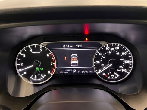 Used 2025 Nissan Rogue SV AWD/4WD image 12