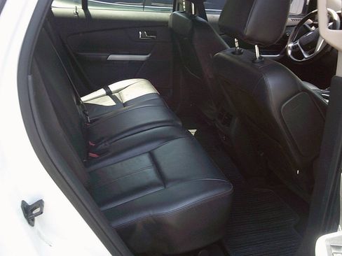 Used 2014 Ford Edge SEL FWD image 4