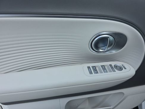 New 2026 Hyundai Ioniq 9 SEL AWD/4WD image 10
