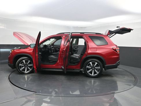 Used 2023 Honda Pilot Elite image 40