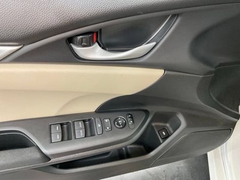 Certified 2021 Honda Civic LX image 27