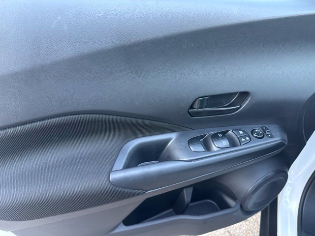 Used 2025 Nissan Kicks Play S FWD image 26