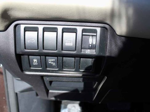 Used 2019 Subaru Ascent Limited image 15