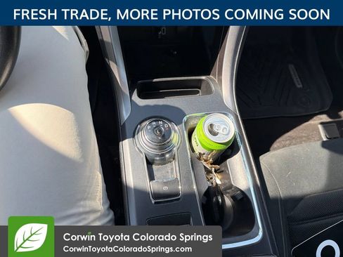 Used 2020 Ford Fusion SE FWD image 10