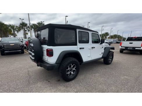 Used 2021 Jeep Wrangler Unlimited Rubicon AWD/4WD image 3