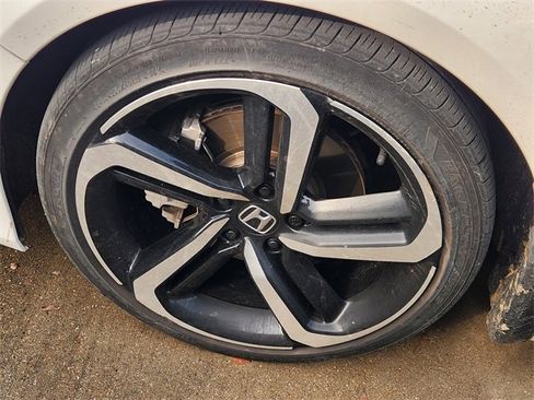 Certified 2021 Honda Accord Sport Special Edition image 9