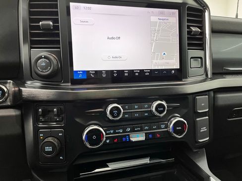 Used 2023 Ford F250 Lariat w/ Lariat Ultimate Package AWD/4WD image 25
