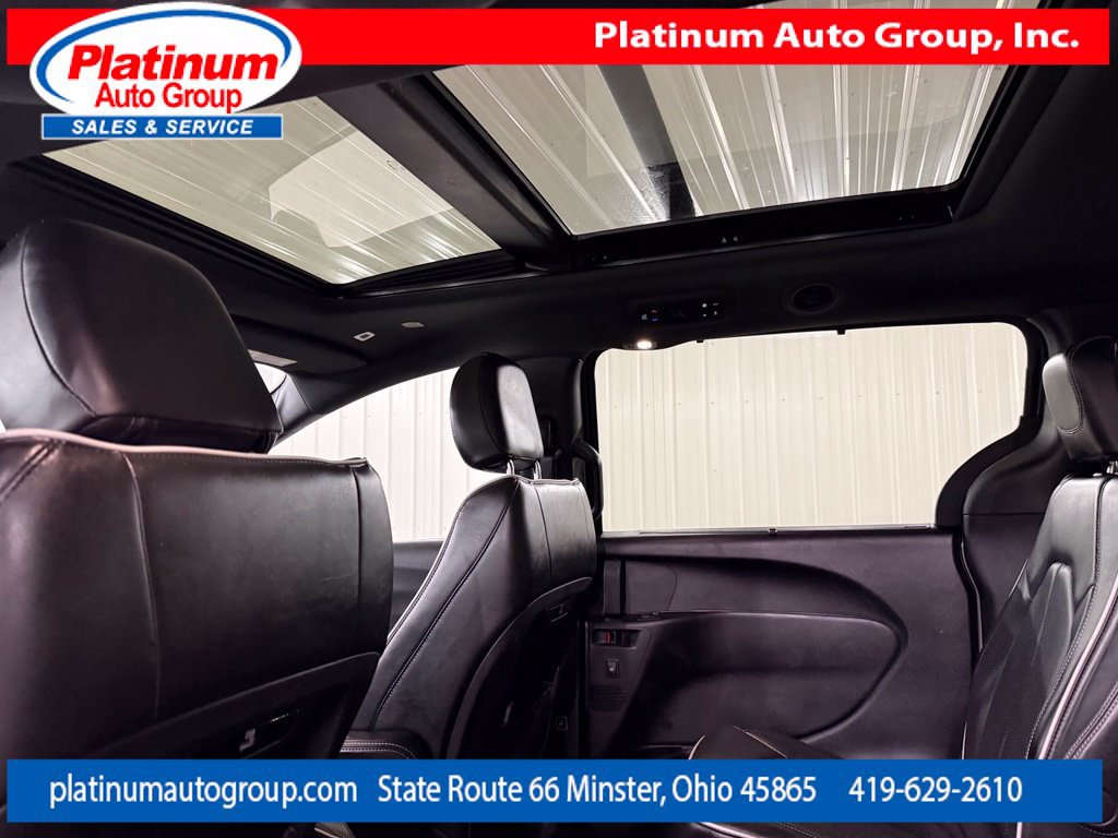 Used 2019 Chrysler Pacifica Limited w/ Advanced Safetytec Group FWD image 29