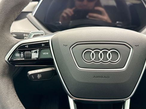 Certified 2024 Audi e-tron GT Premium Plus image 11