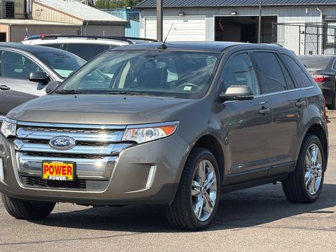Used 2014 Ford Edge Limited w/ Equipment Group 302A AWD/4WD image 7