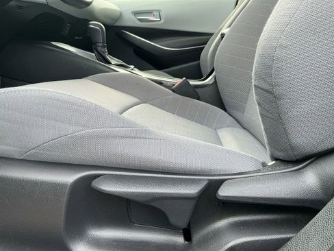 Used 2023 Toyota Corolla SE image 21