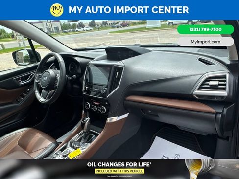 Used 2023 Subaru Forester Touring AWD/4WD image 32