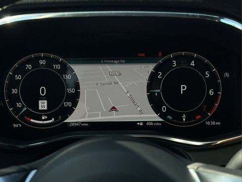 Used 2025 Jaguar F-PACE R-Dynamic S image 32