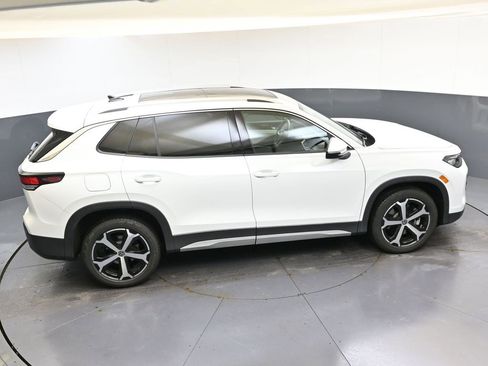 Used 2025 Volkswagen Tiguan SE w/ Panoramic Sunroof Package image 49