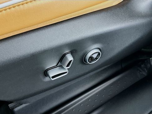 Used 2022 Chrysler Pacifica Pinnacle FWD image 20