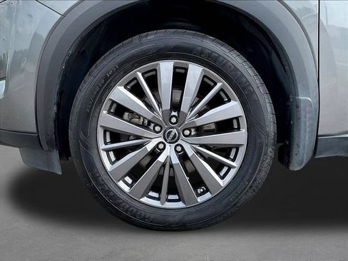 Used 2024 Nissan Pathfinder SL w/ SL Premium Package FWD image 37