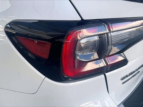 Used 2022 Subaru Outback Limited w/ Popular Package #2 AWD/4WD image 28