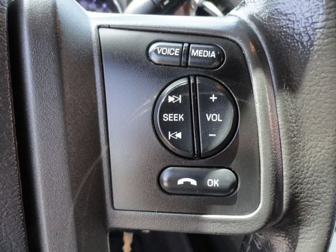Used 2011 Ford F250 Lariat w/ Lariat Interior Pkg AWD/4WD image 21
