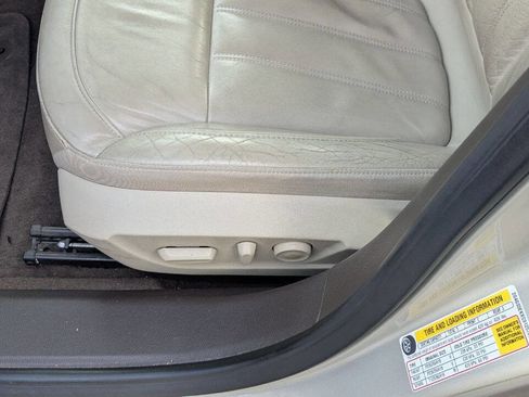 Used 2012 Buick Regal Premium image 31