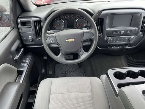 Used 2017 Chevrolet Silverado 1500 Custom w/ Custom Convenience Package RWD image 21