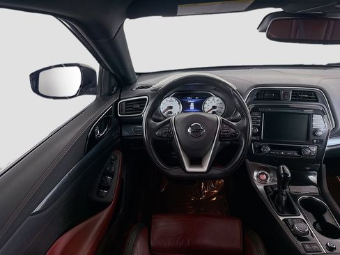 Used 2021 Nissan Maxima Platinum w/ 40th Anniversary Package image 17