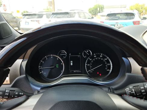 Used 2021 Lexus GX 460 Premium w/ Premium Package AWD/4WD image 22