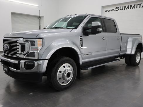Used 2022 Ford F450 Lariat w/ Lariat Ultimate Package AWD/4WD image 7