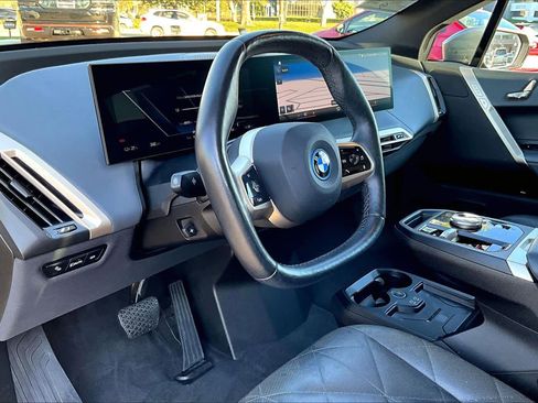 Used 2023 BMW iX xDrive50 image 16