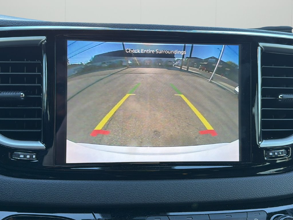 Used 2026 Chrysler Pacifica Select FWD image 26