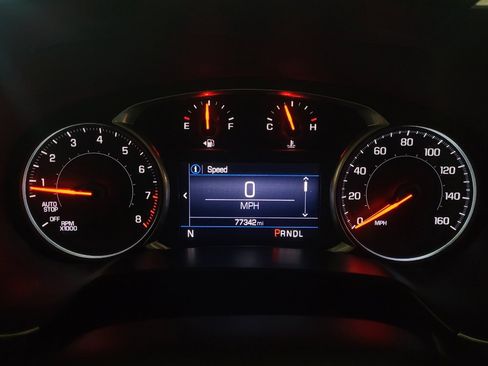 Used 2019 Chevrolet Blazer LT FWD image 25