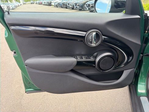 Used 2020 MINI Cooper 4-Door Hardtop FWD image 23