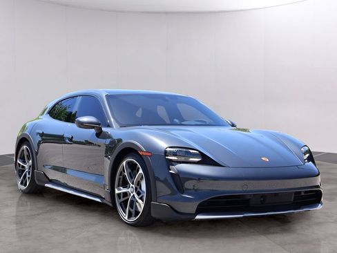 Certified 2024 Porsche Taycan 4S AWD/4WD image 9