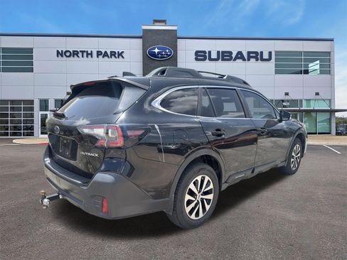 Certified 2022 Subaru Outback Premium AWD/4WD image 3