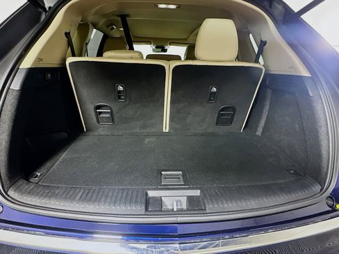 Used 2023 Acura MDX SH-AWD image 30