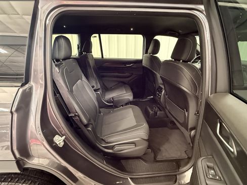 Used 2025 Jeep Grand Cherokee L Laredo w/ Luxury Tech Group I AWD/4WD image 10