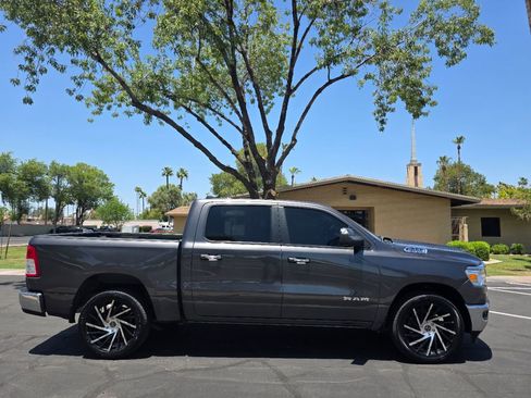 Used 2019 RAM 1500 Big Horn image 3