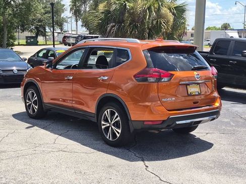 Used 2019 Nissan Rogue SV w/ Sun & Sound Touring Package AWD/4WD image 7