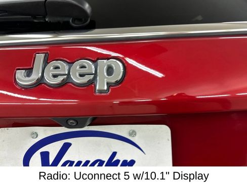 Used 2025 Jeep Compass Limited AWD/4WD image 17