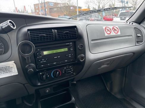 Used 2009 Ford Ranger XLT image 8