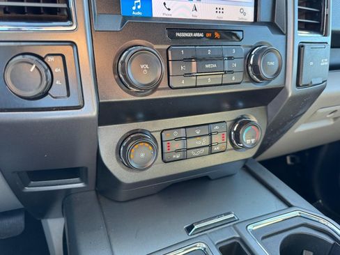 Used 2019 Ford F150 XLT w/ Equipment Group 302A Luxury image 18