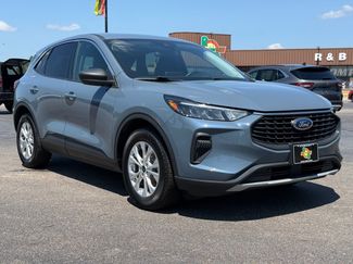 Used 2023 Ford Escape Active FWD video 2