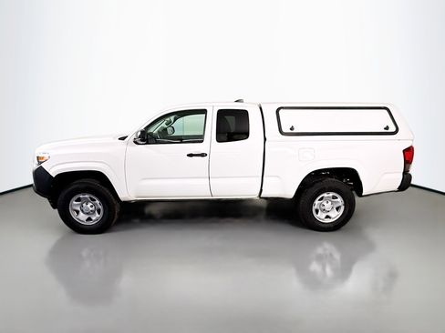 Used 2019 Toyota Tacoma SR RWD image 6